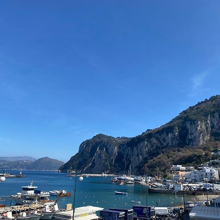La Baia Di Napoli Apartment กาปรี ภายนอก รูปภาพ
