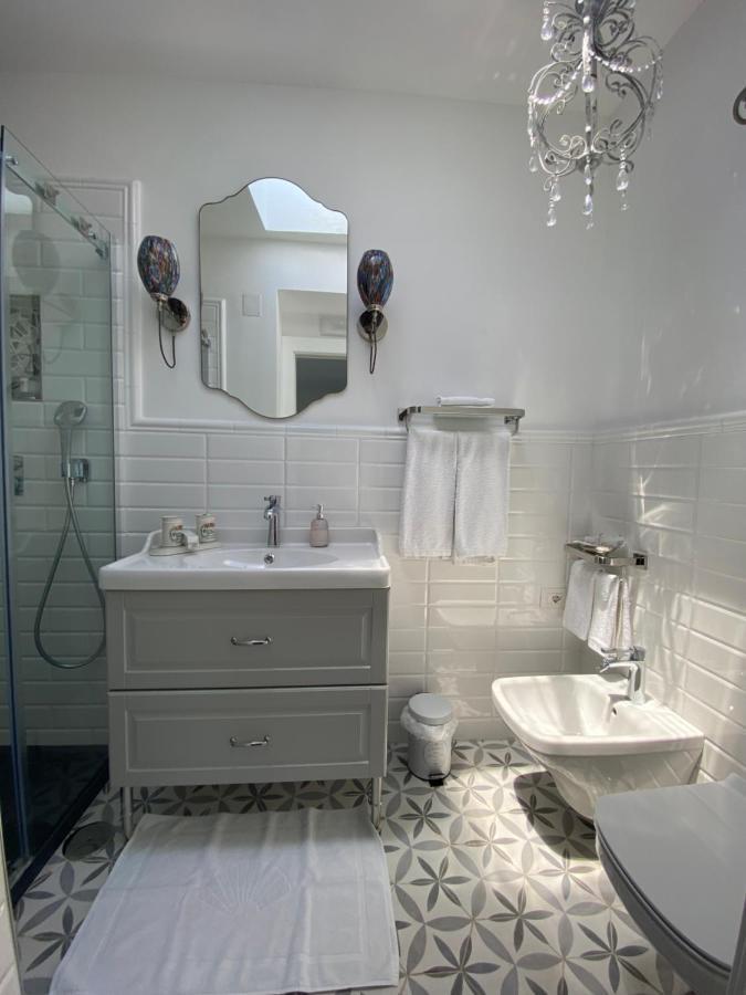 La Baia Di Napoli Apartment กาปรี ภายนอก รูปภาพ