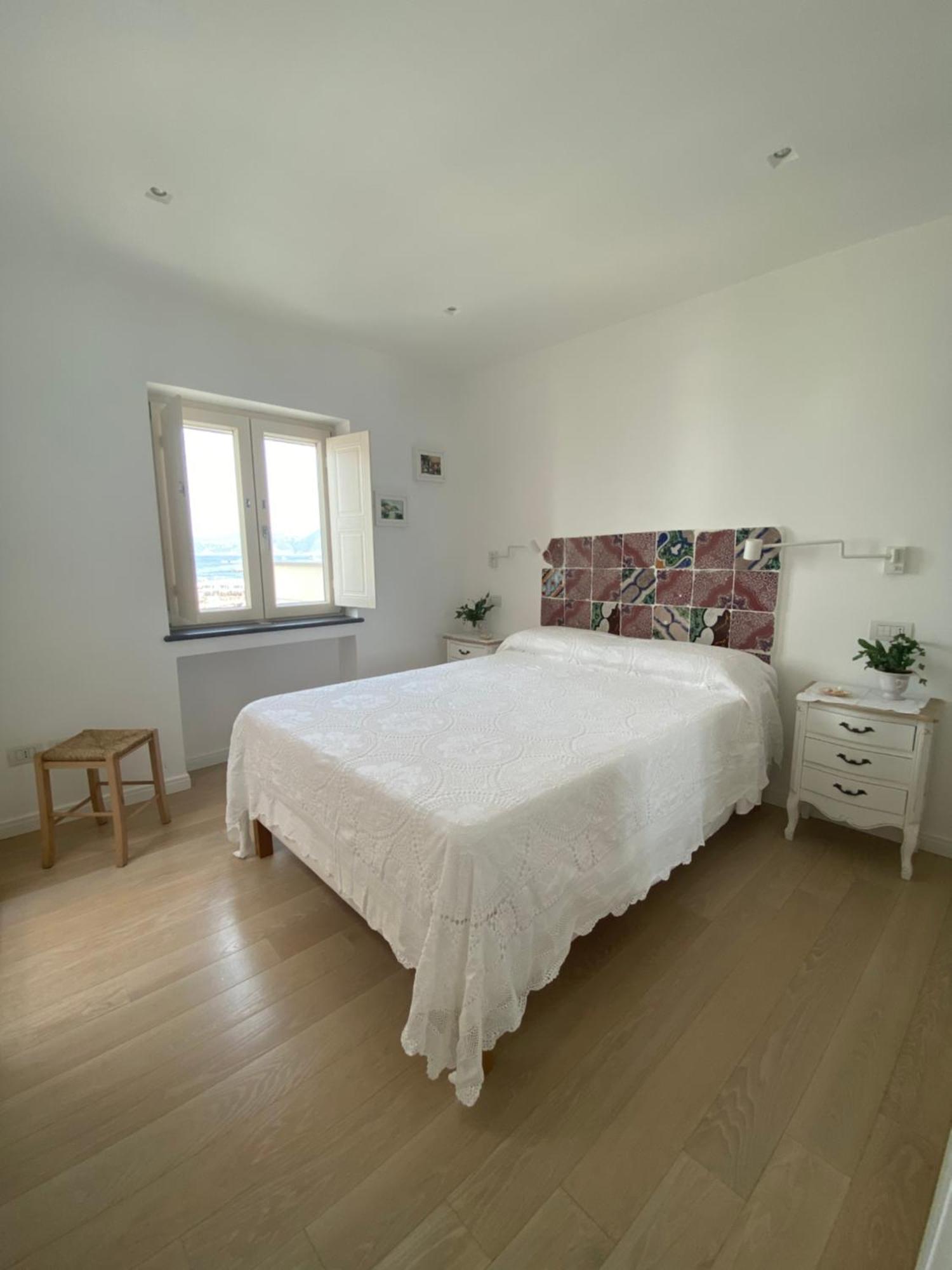 La Baia Di Napoli Apartment กาปรี ภายนอก รูปภาพ